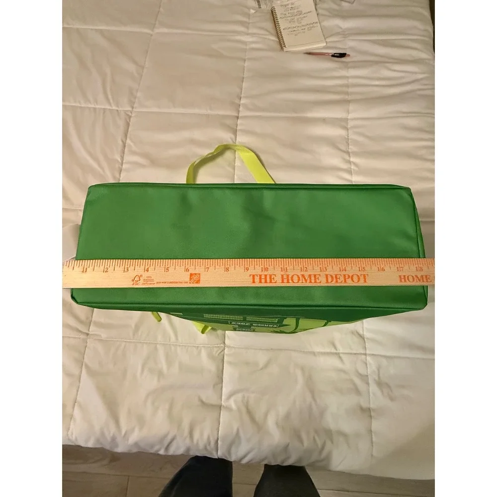 Trader Joes Large Reusable Insulated Cooler Bag Green Pasadena 1967 8 Gallon NEW
